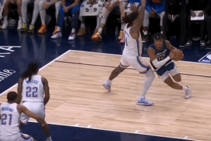 体育直播-森林狼奇兵！香农半场砍下9分，破队史季后赛替补新秀得分纪录