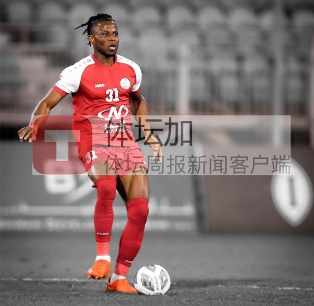 1721321041974040898.jpg 5-巴林国家队新近归化的尼日利亚右边路球员文森特_副本.jpg