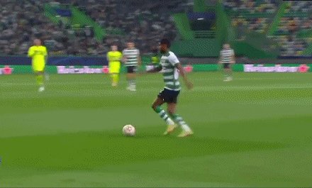 1637791986484031555.gif