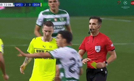 1637792852201038682.gif